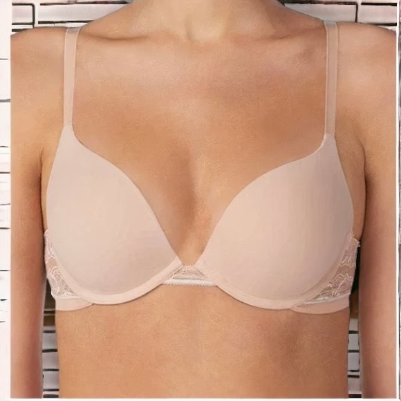 On Gossamer Women's Sleek Micro Push up Bra with Lace - Picture 1 of 5